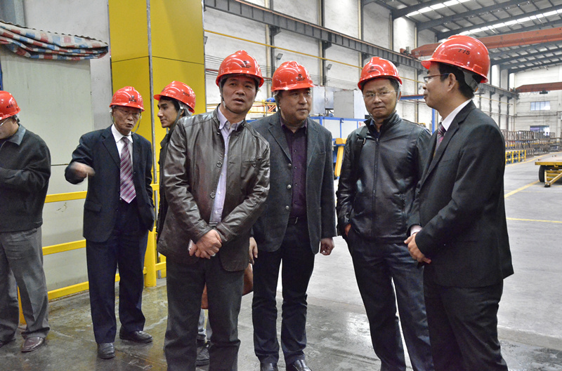 �Q�{�z�u�ǰ|�B�۪L�z�u�j�ǻ�ɻY�{�ڥq���[���ɤu�@