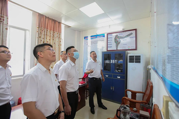 �n���Ͼn���������ߧ��u�@��