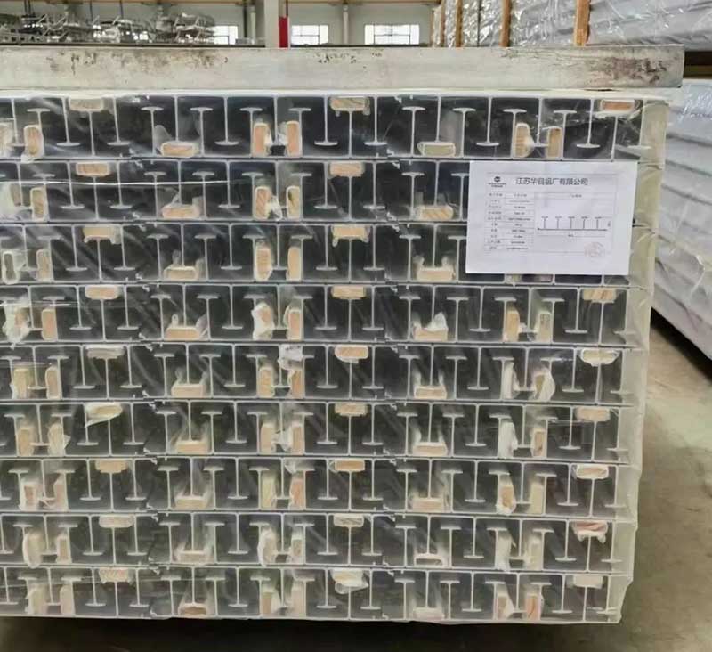 ���P�w�襤������CIMC�ҹ�ջY�{���d�ة��T�t�������q���ɤu�@