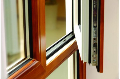 强烈的市场竞争环境下 铝合金门窗企业若何向前发展？