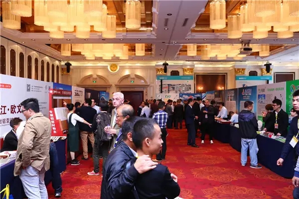 �ĤC���s�F�T�[�u�޳N�]��ڡ^��Q�|�꺡�����A�ڥq���ƪ��ﰶ�`���ͬ��u�q�פ�����̹{���I