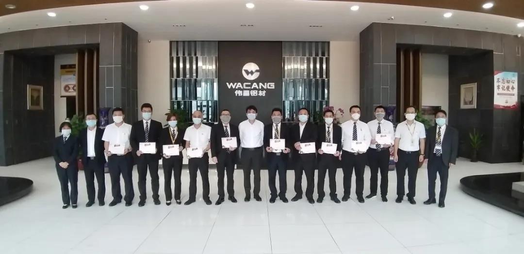 �i�f�y�ӤW�j�ة��T�~�s�F�P�⤽�q2020�~�u�@���p�|ĳ���\�l�}